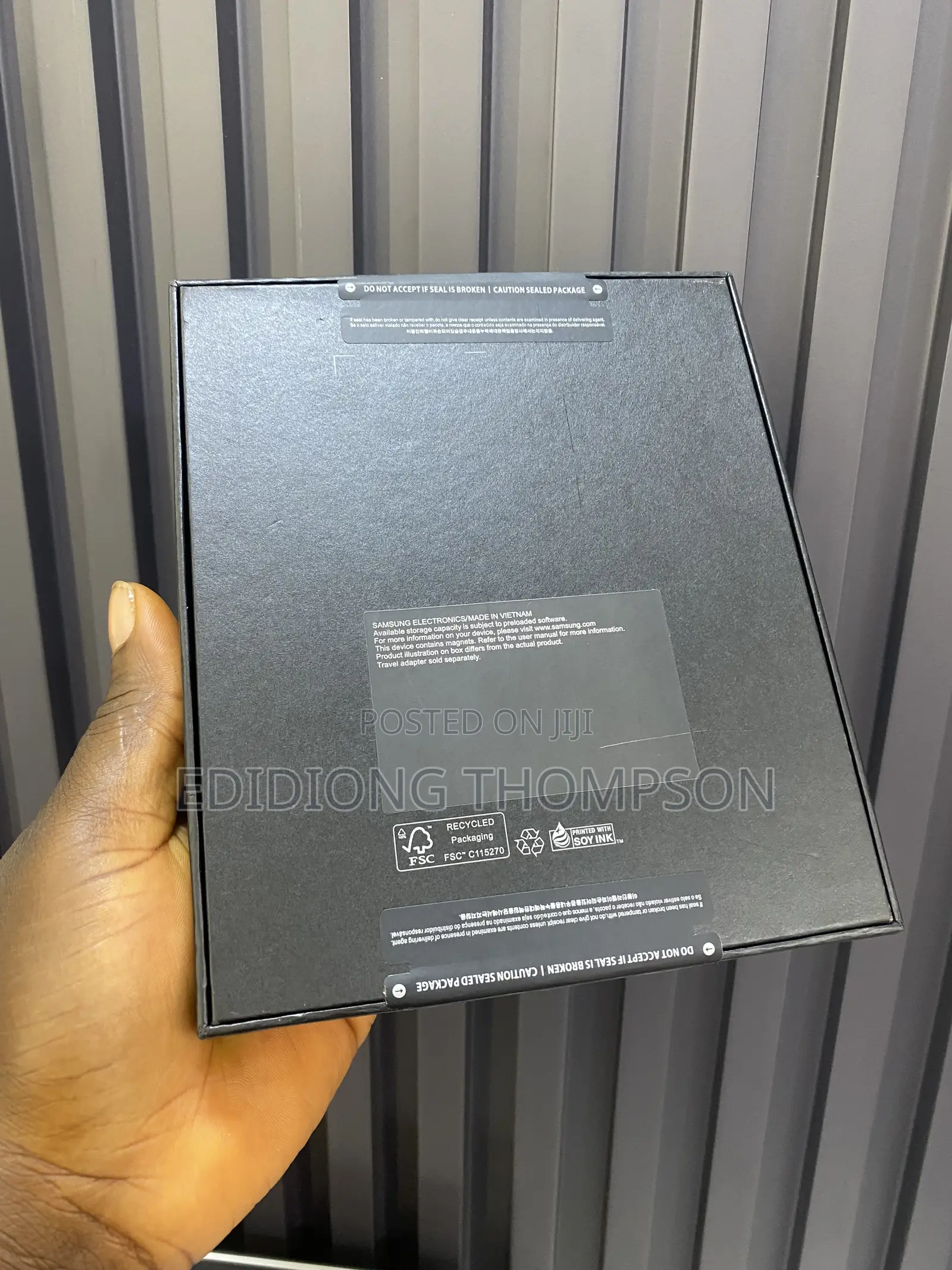 New Samsung Galaxy Fold 5G 512 GB