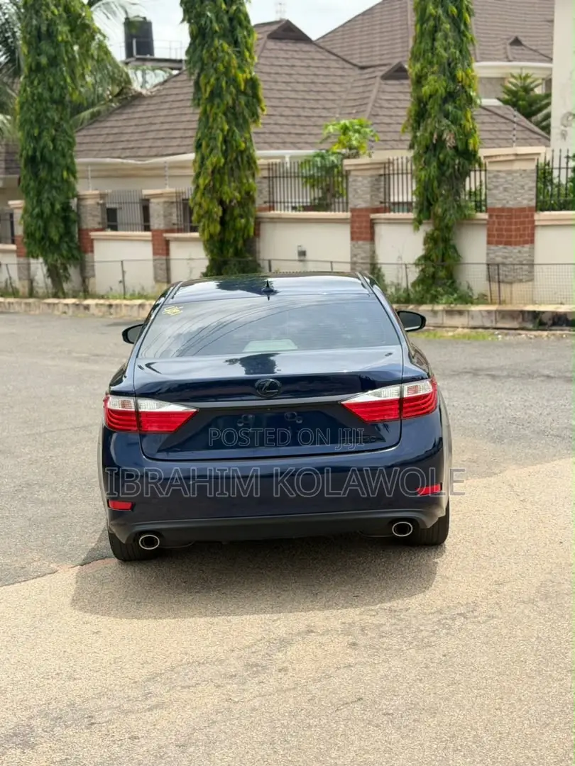 Lexus ES 350 FWD 2013 Blue