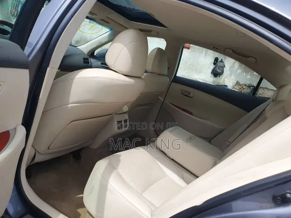Lexus ES 350 2012 Gray