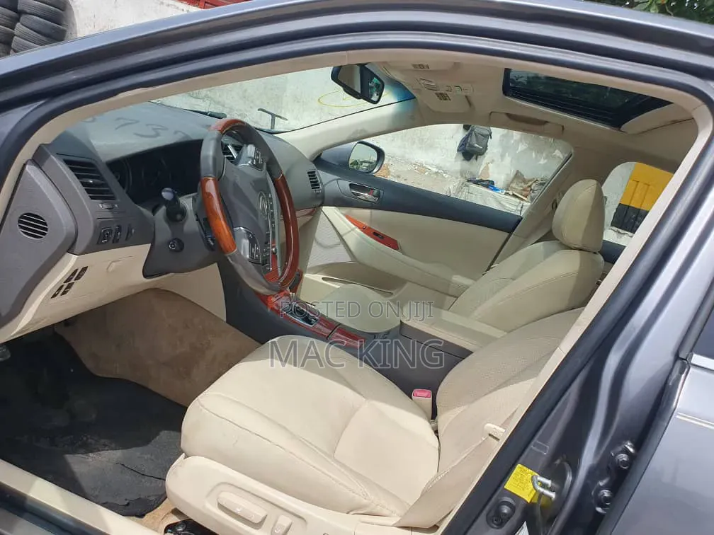 Lexus ES 350 2012 Gray