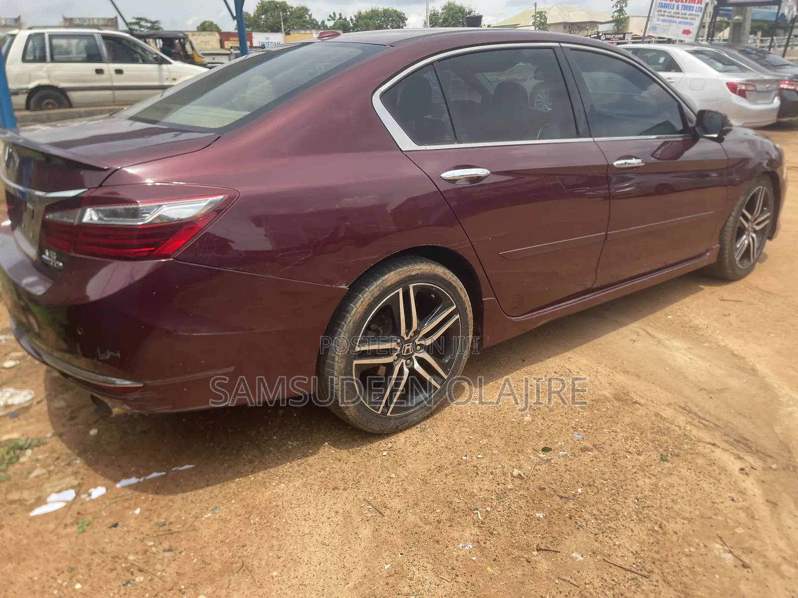 Honda Accord Touring V6 4dr Sedan FWD (3.5L 6cyl 6A) 2017 Pink