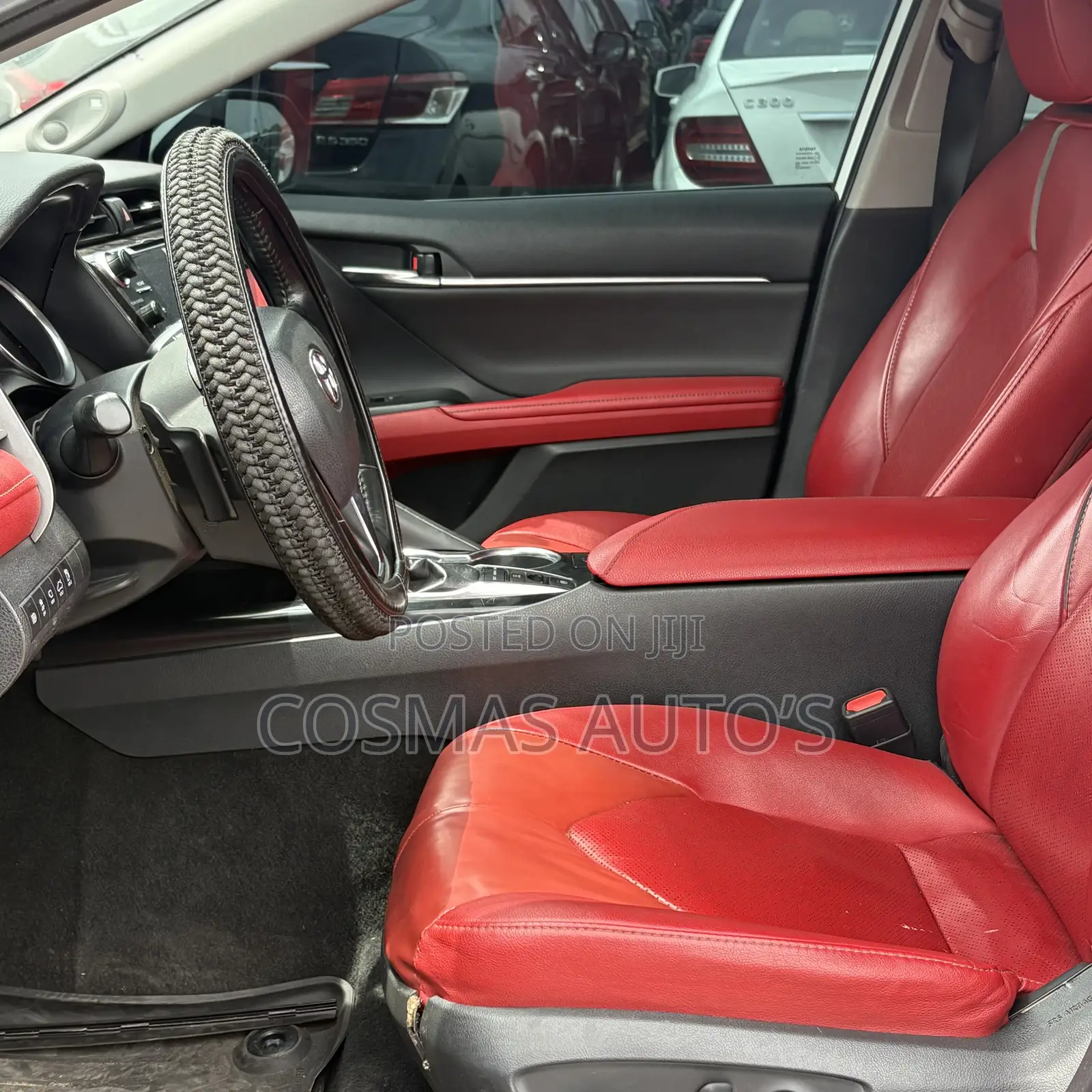 Toyota Camry 2019 White
