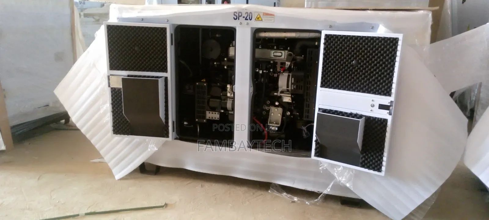 Premium Perkins 20kva Soundproof Gen Set