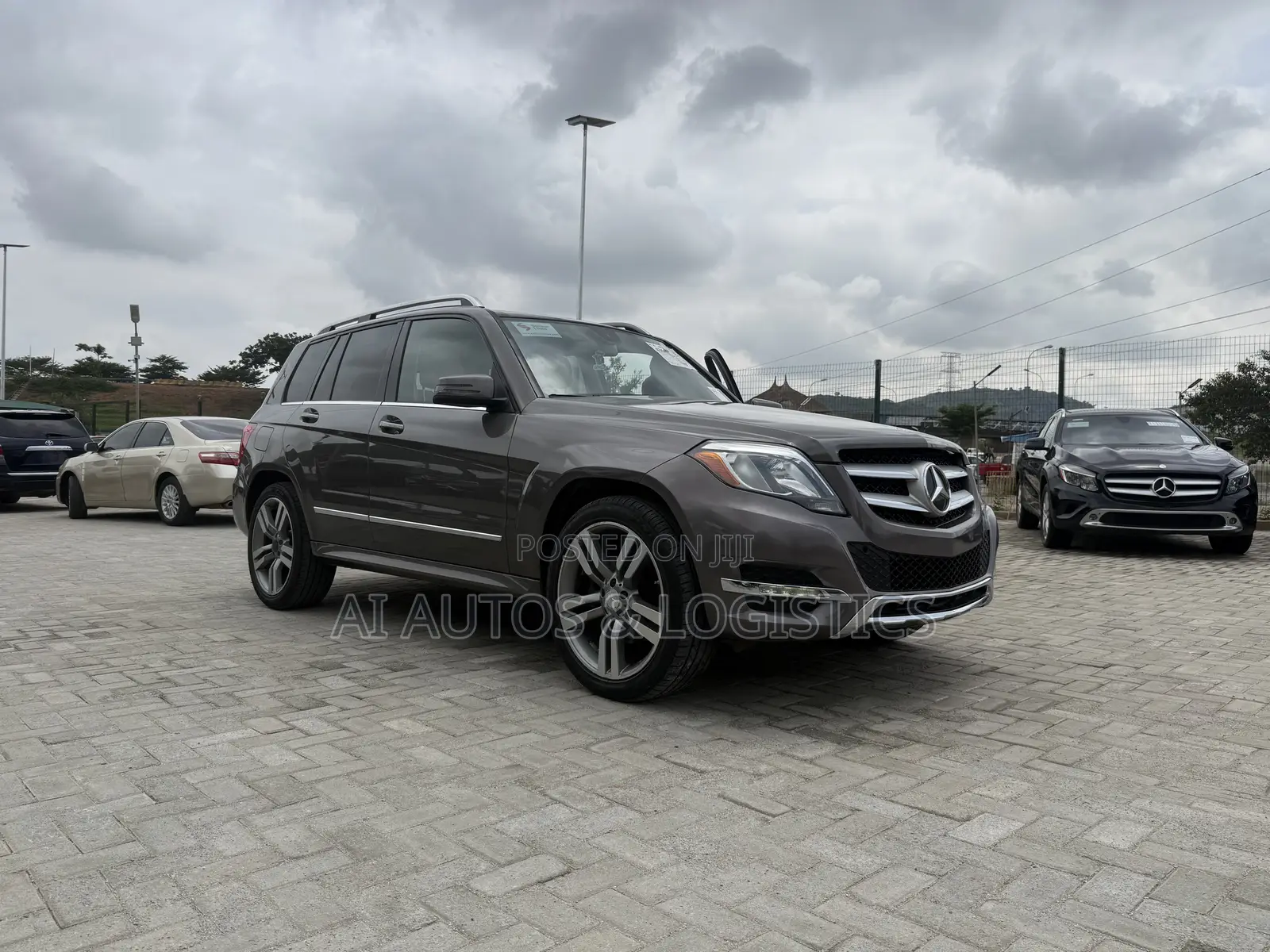 Mercedes-Benz GLK-Class 350 4MATIC 2014 Gray