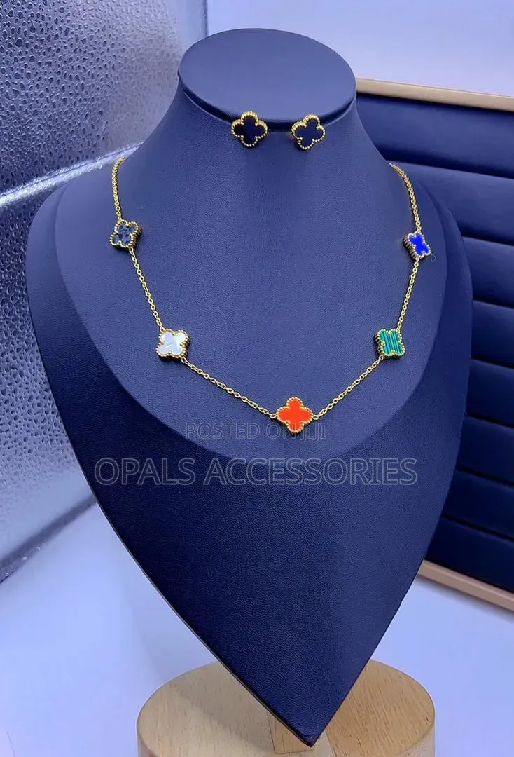Four-Leaf Clover Jewelry Set With Crystal Station Necklace Earrings