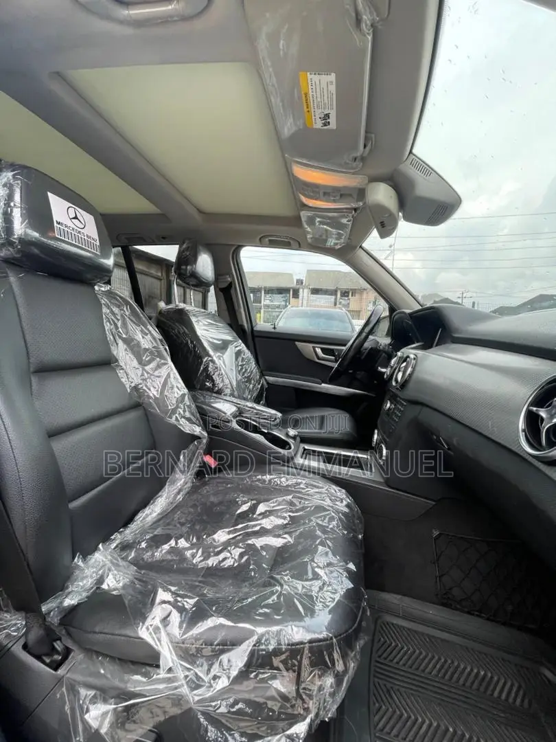 Mercedes-Benz GLK-Class 350 SUV 2013 Black