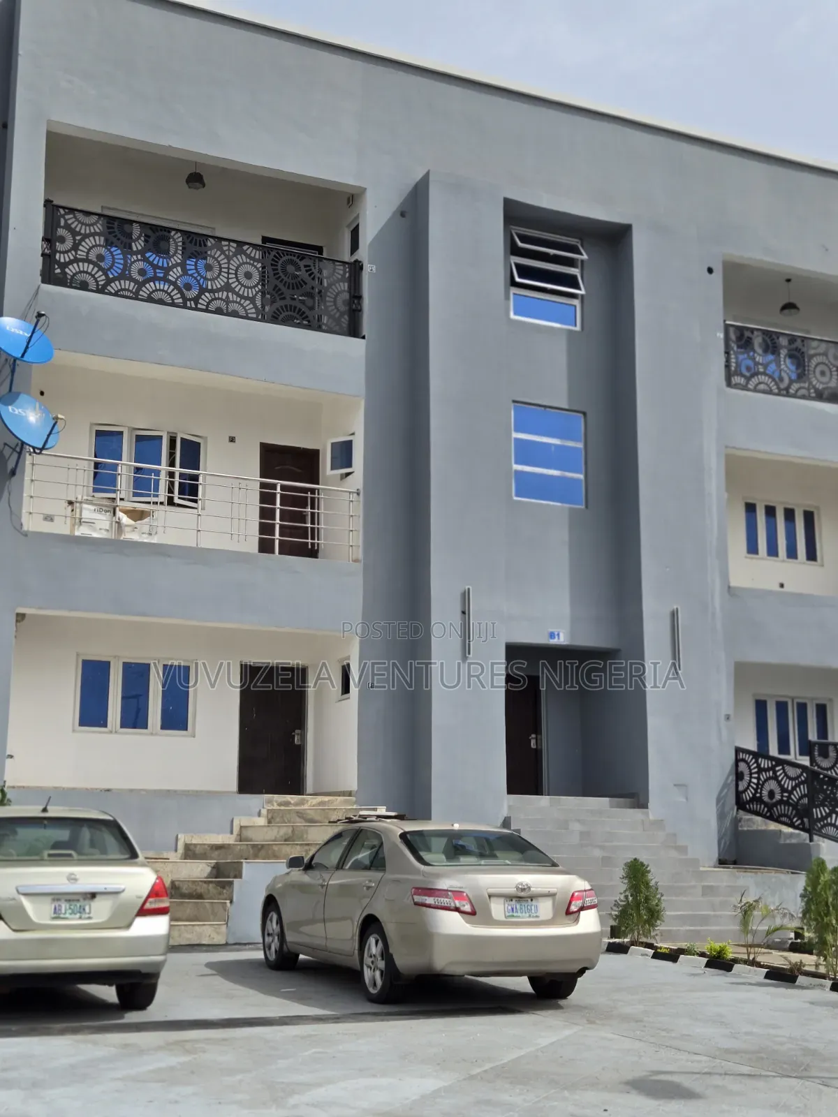 Furnished 3bdrm Apartment in Gaduwa Presidential for sale