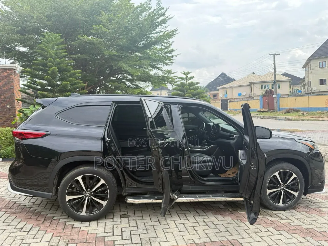 Toyota Highlander XSE 2021 Black
