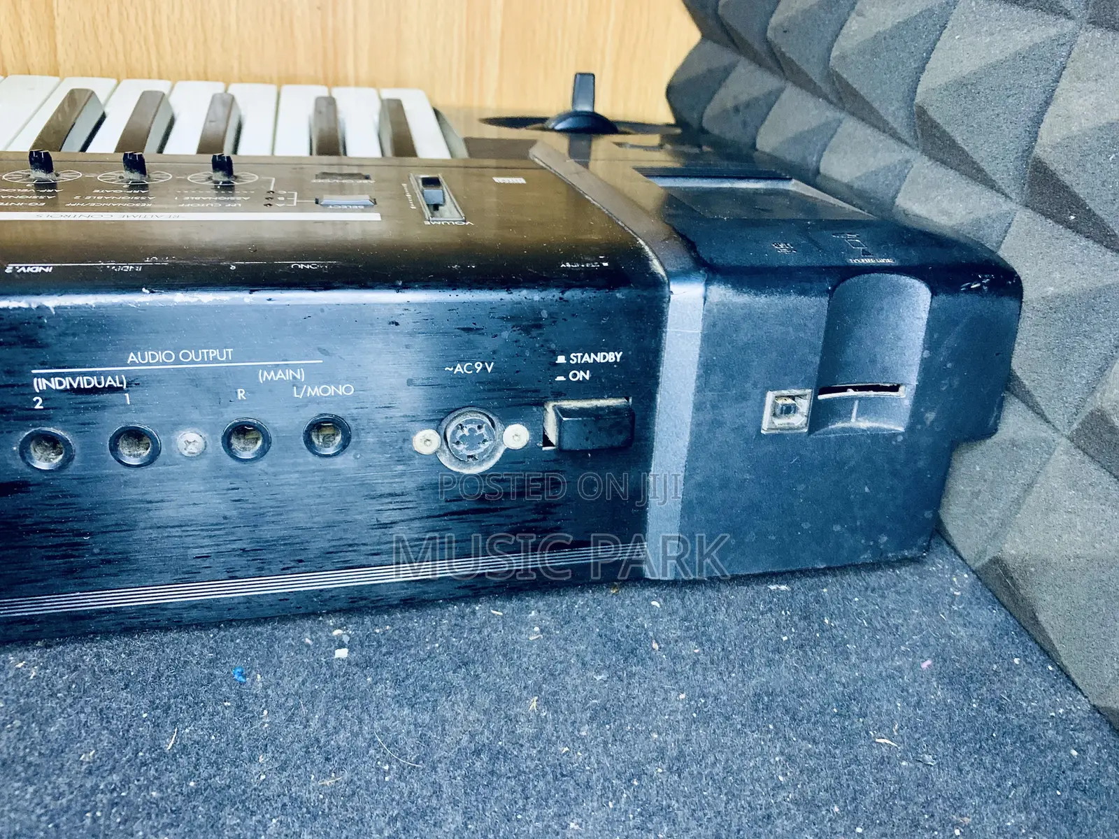 Korg Tr 76 Music Workstation – Uk Used