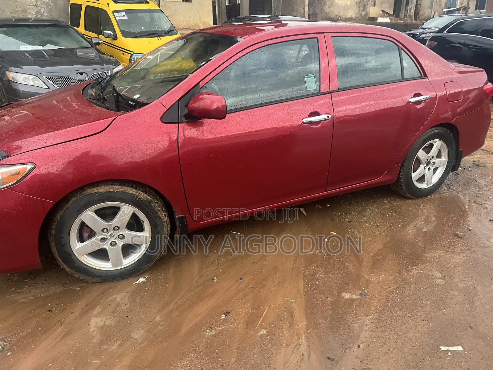 Toyota Corolla LE 4dr Sedan (1.8L 4cyl 4A) 2013 Red