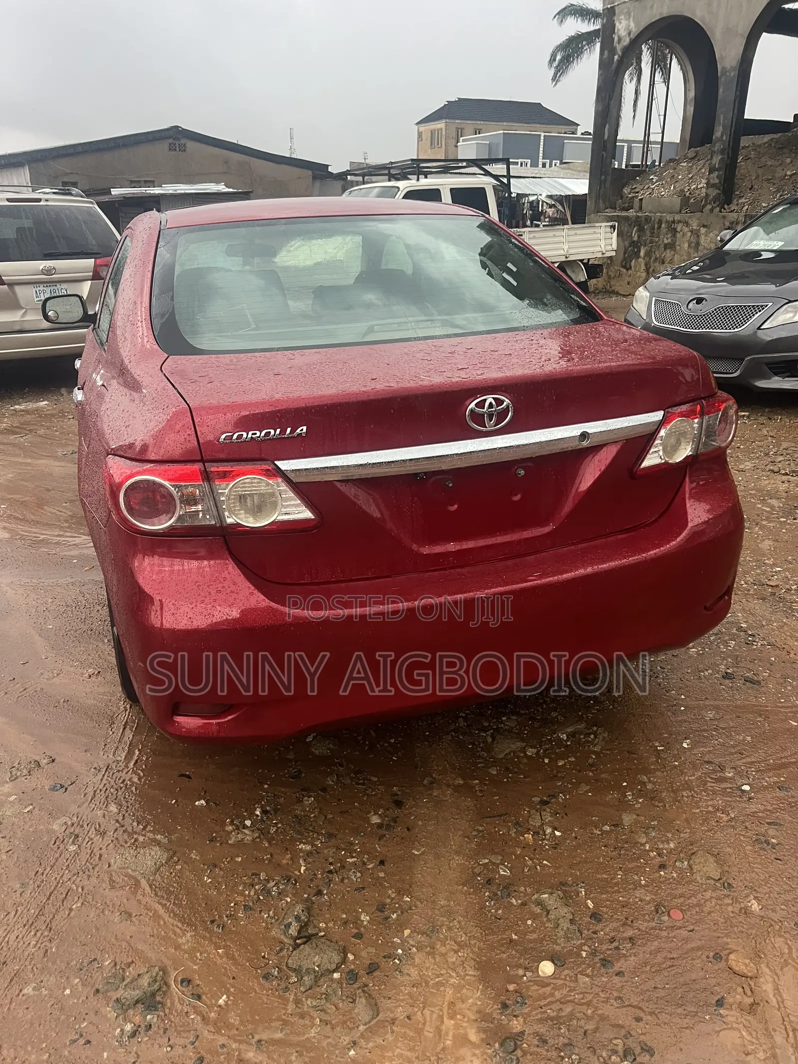 Toyota Corolla LE 4dr Sedan (1.8L 4cyl 4A) 2013 Red