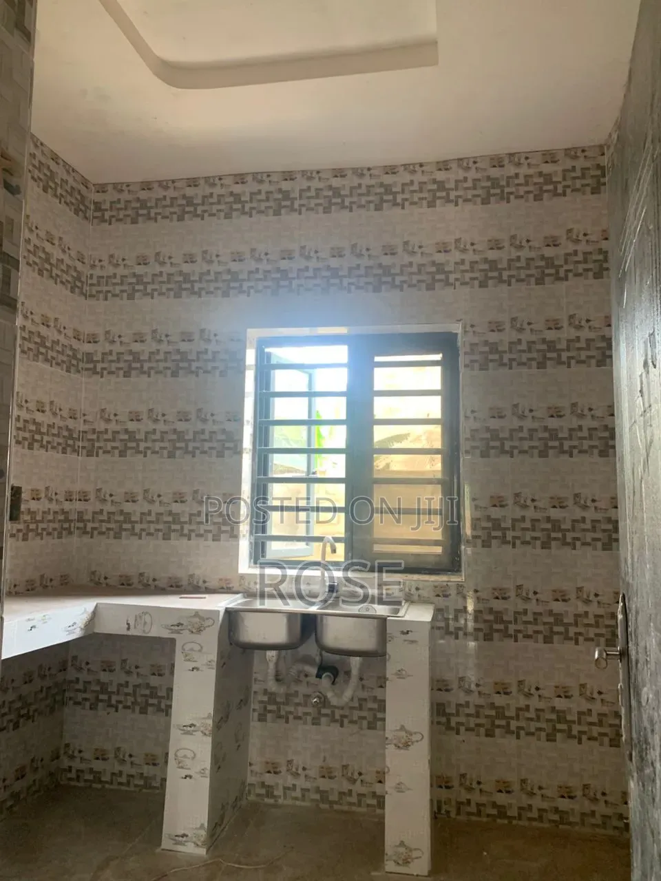 1bdrm Bungalow in Idoro, Uyo for rent