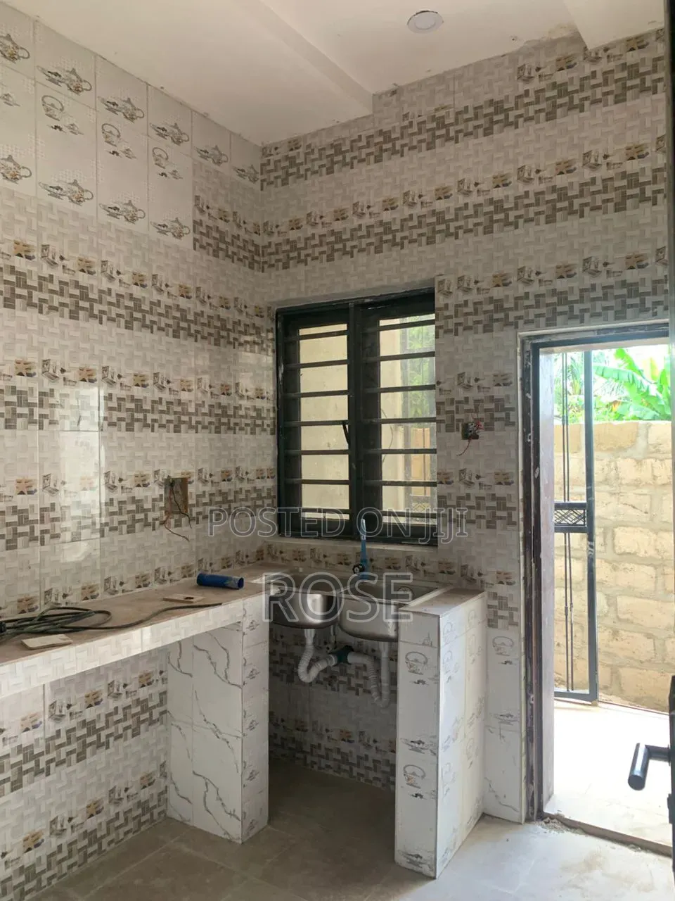1bdrm Bungalow in Idoro, Uyo for rent