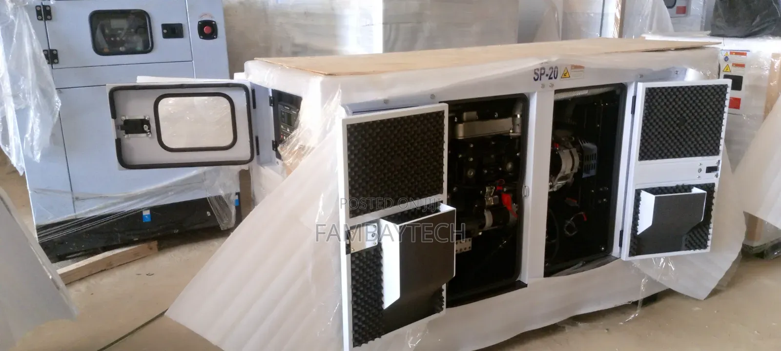 Perkins 20kva Diesel Generator With Silent Canopy