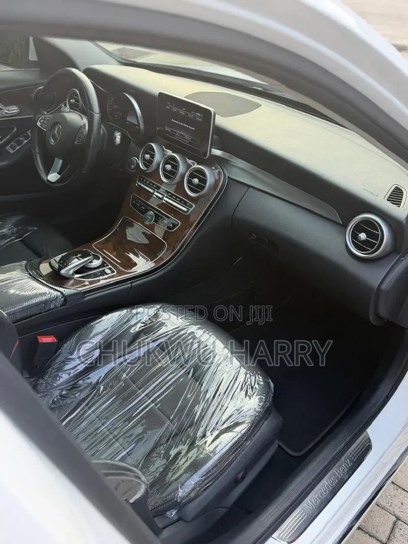 Mercedes-Benz C300 2016 White
