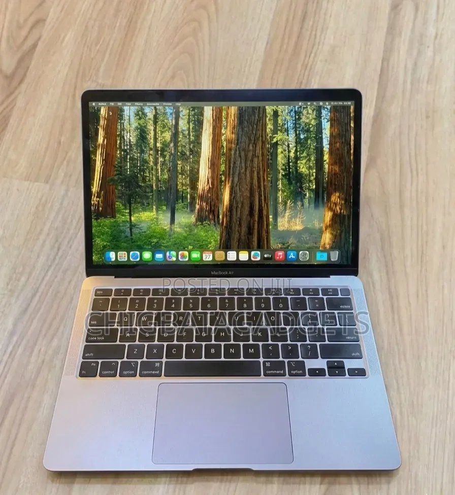 New Laptop Apple MacBook Air 2020 M1 8GB Apple M1 SSD 256GB