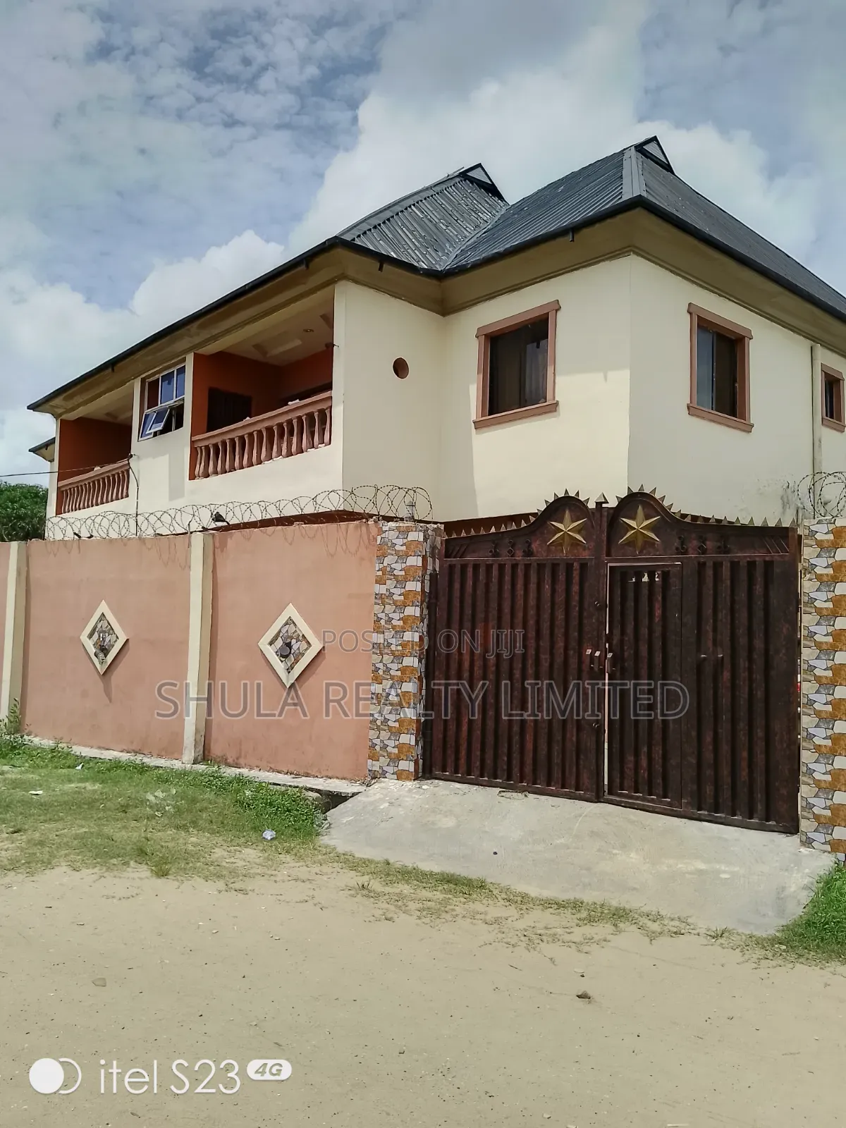 Furnished 2bdrm Apartment in Ajangbadi for rent