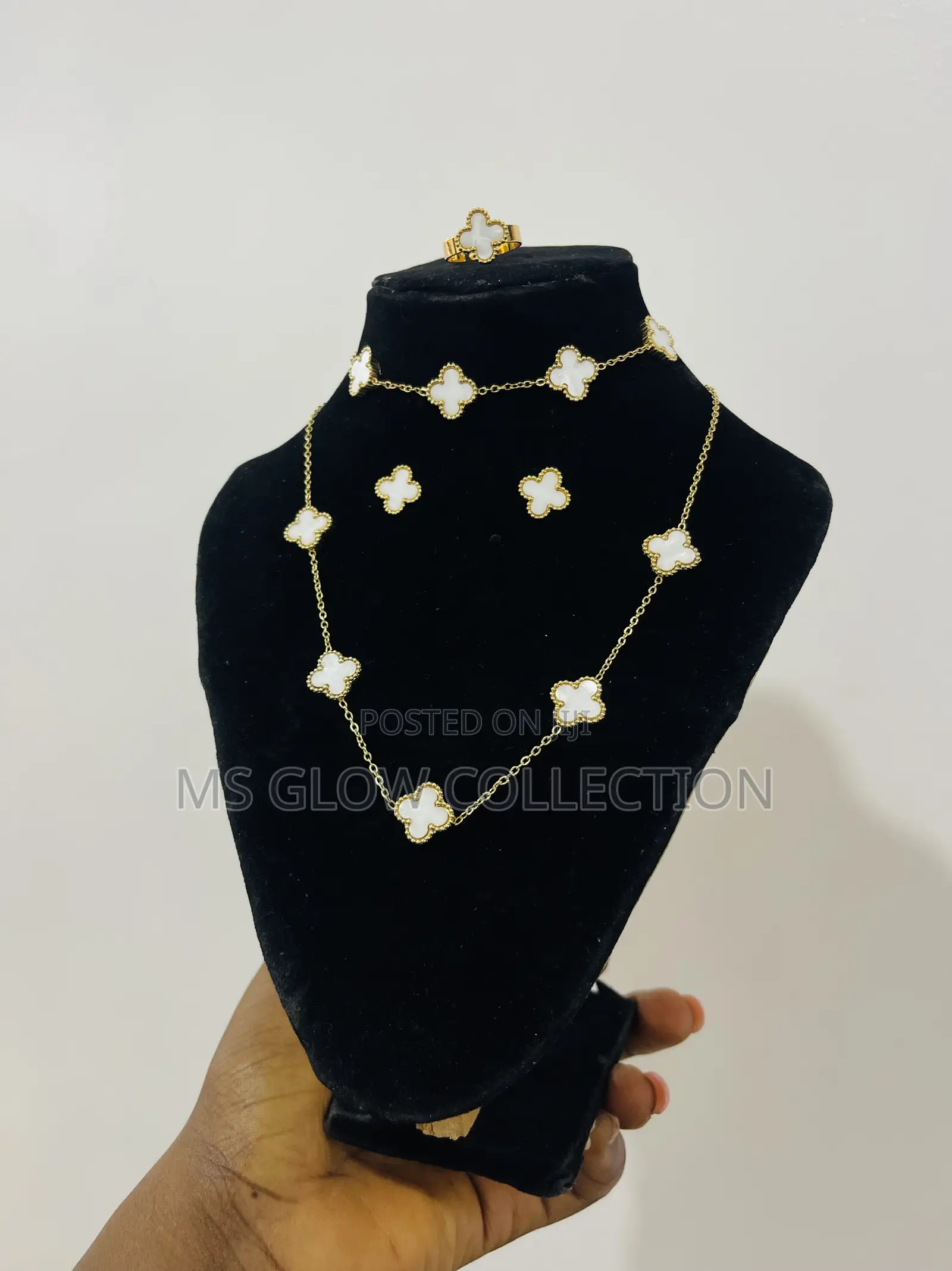 Van Clef and Arpels Complete Set