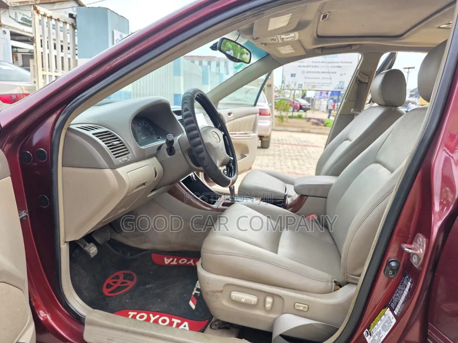 Toyota Camry 2004 Red