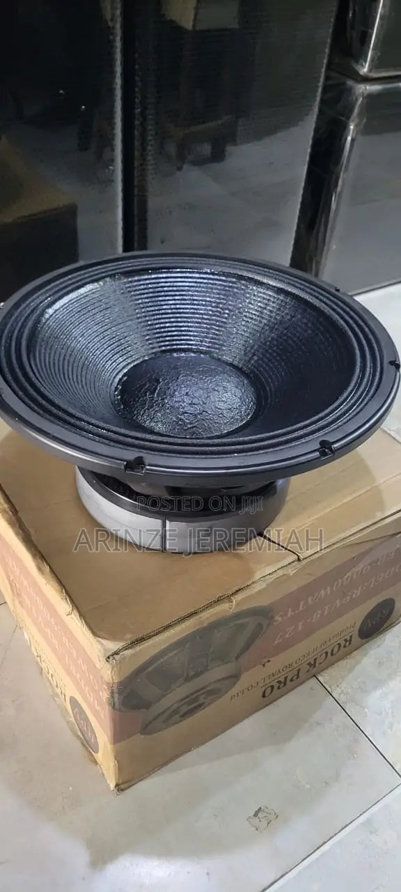 Naked Speaker
