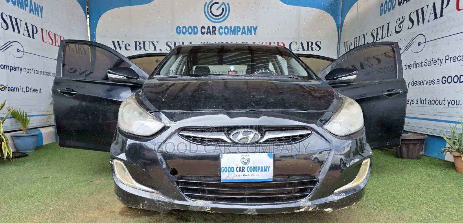 Hyundai Accent 2012 Black