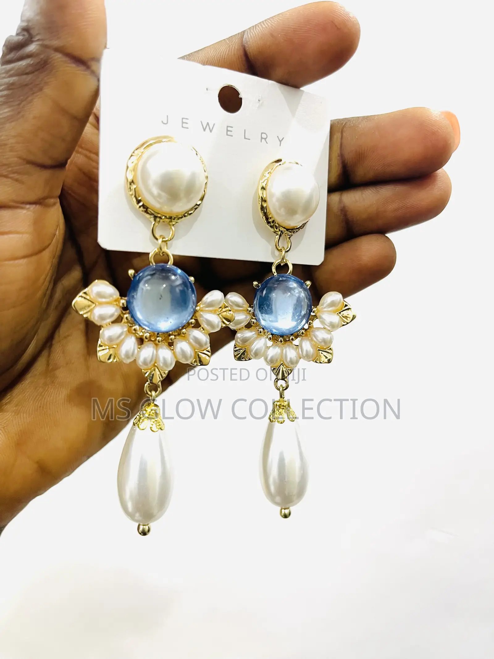Blue Crystal And Pearl Earring