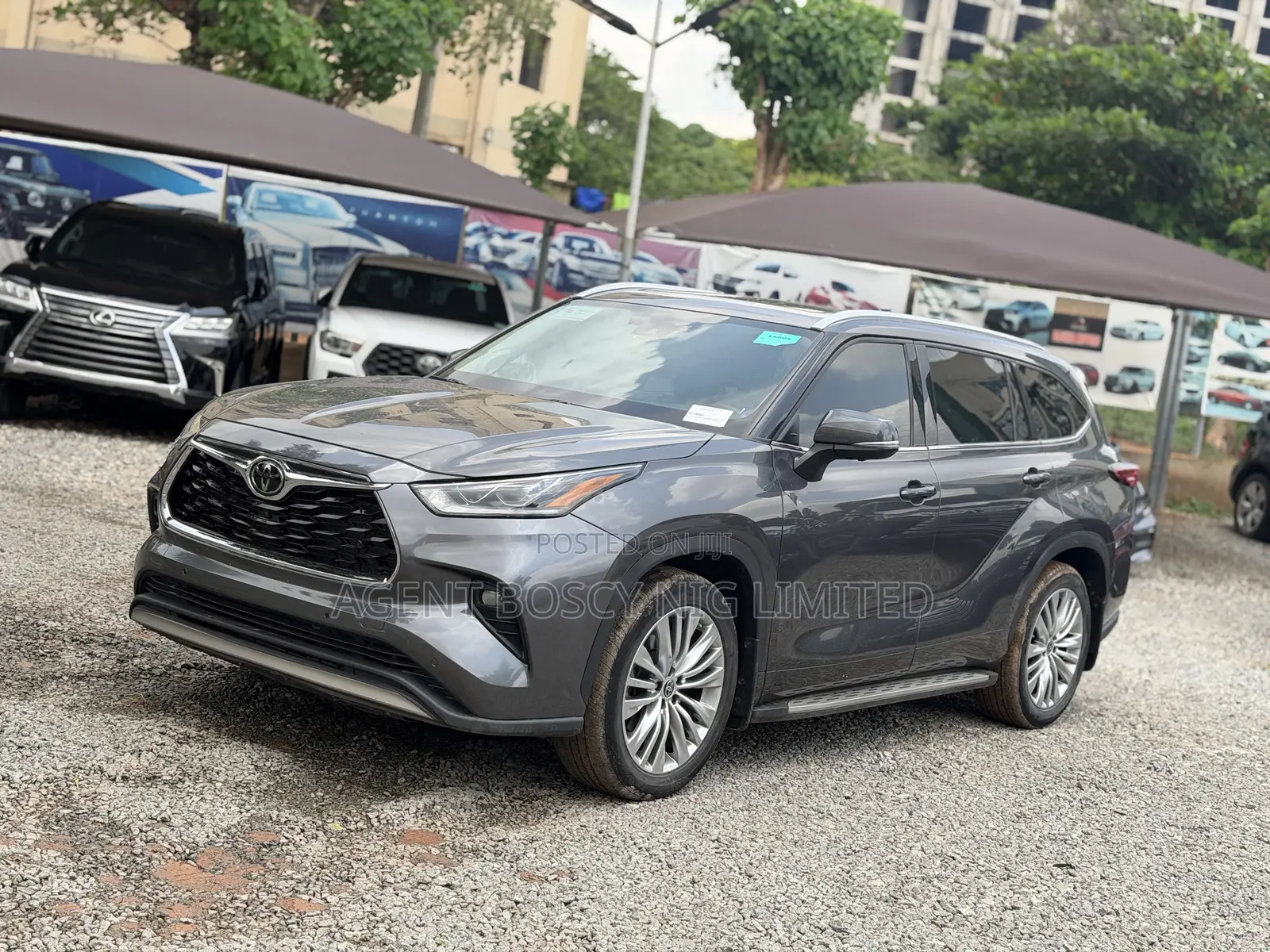 Toyota Highlander Platinum AWD 2023 Gray