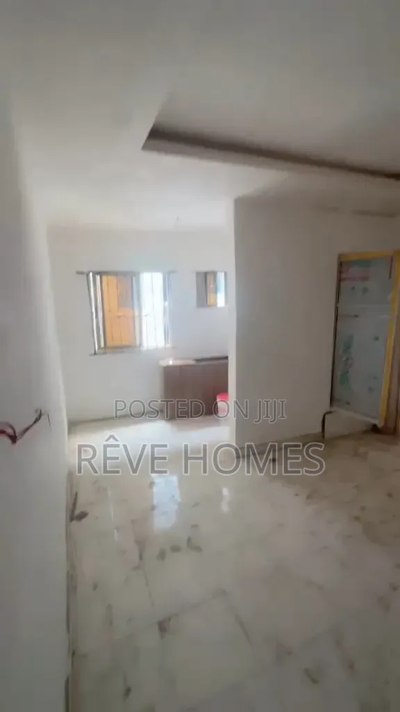 Mini Flat in Pedro for rent