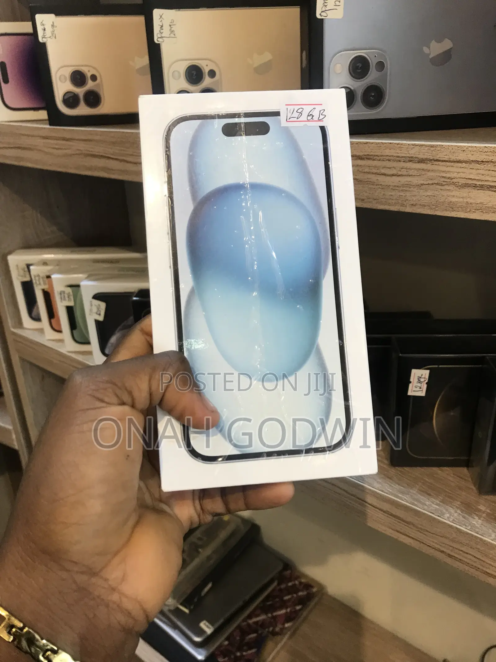 New Apple iPhone 15 128 GB Black