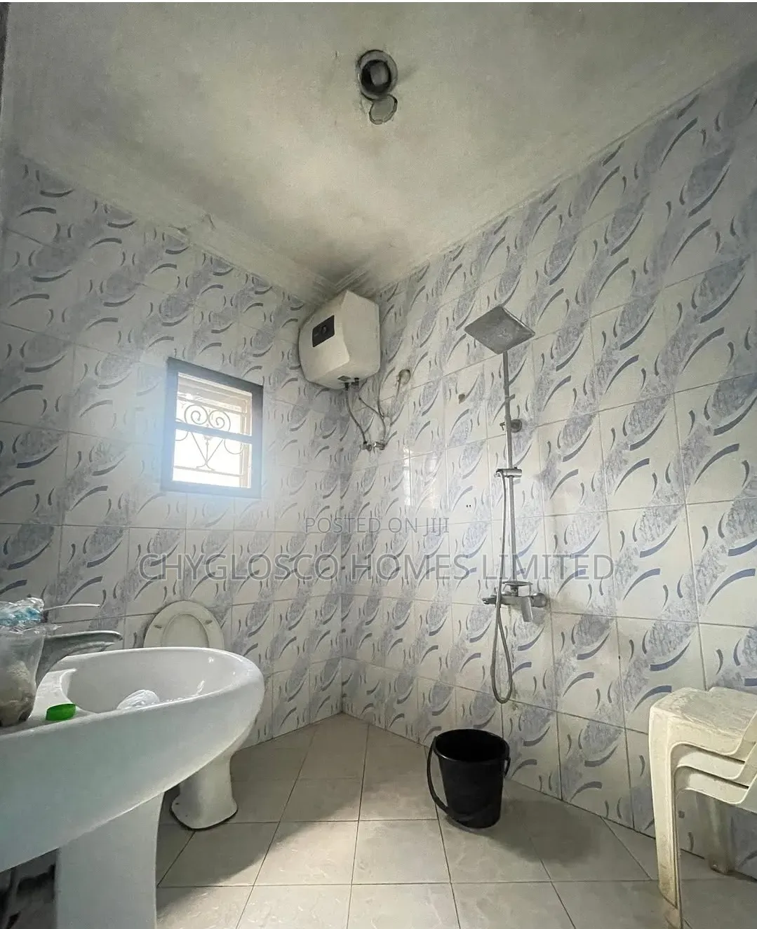 5bdrm Duplex in Eneka for sale