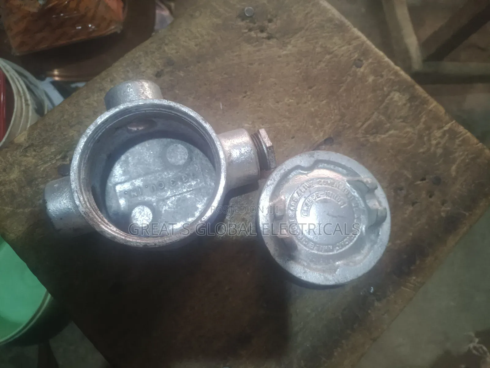 3-Way Circular Conduit Junction Box (Aluminium)
