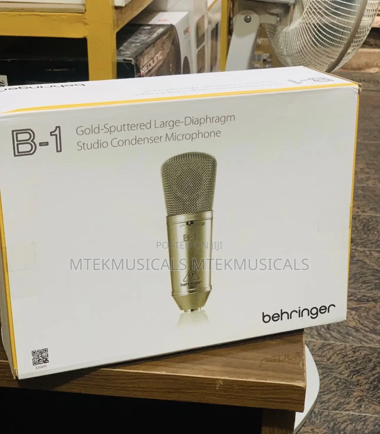 Behringher B1 Microphone