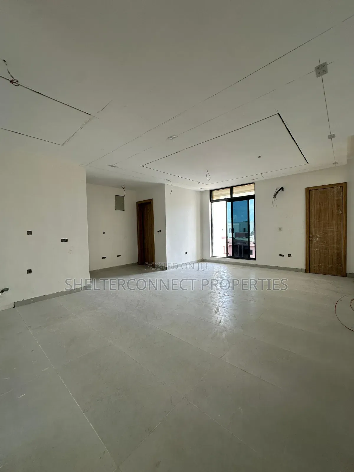 2bdrm Apartment in Lekki Phase 1 for sale