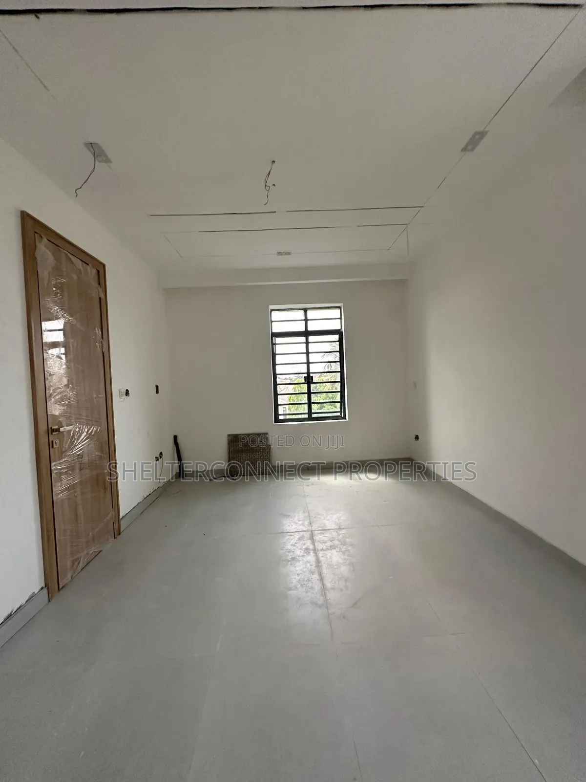 2bdrm Apartment in Lekki Phase 1 for sale