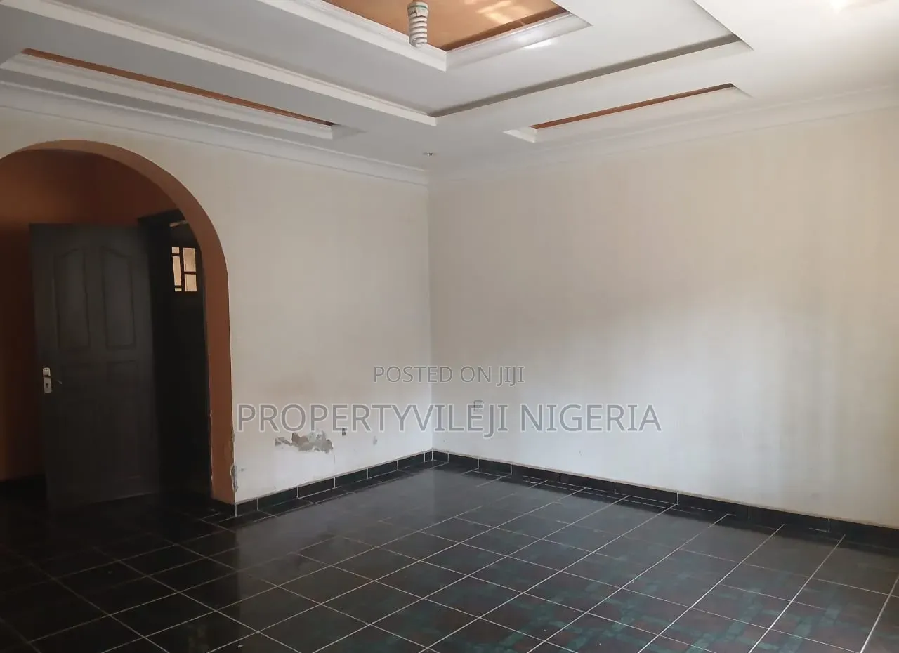 5bdrm Duplex in Maitama for rent