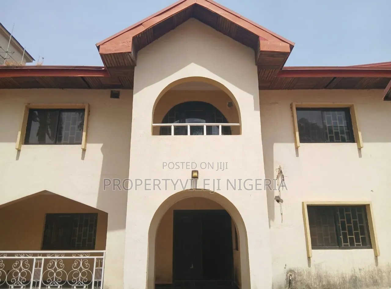 5bdrm Duplex in Maitama for rent