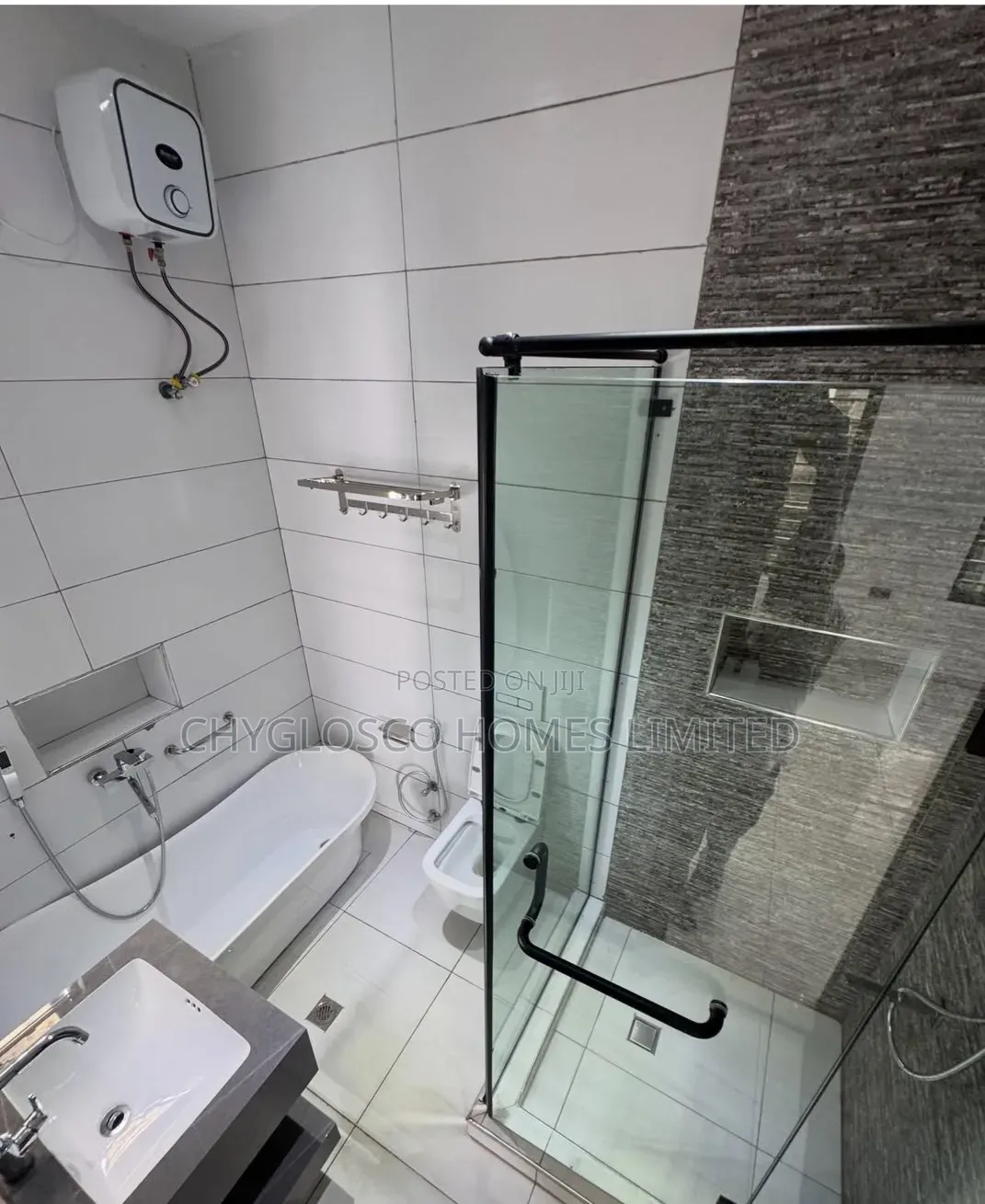 4bdrm Duplex in Eneka for sale