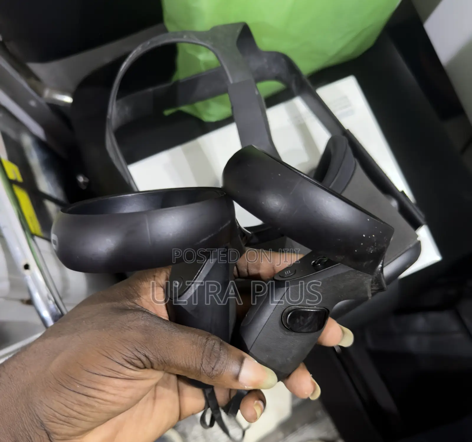 Oculus Quest All-in-One Vr Gaming Headset – 64gb