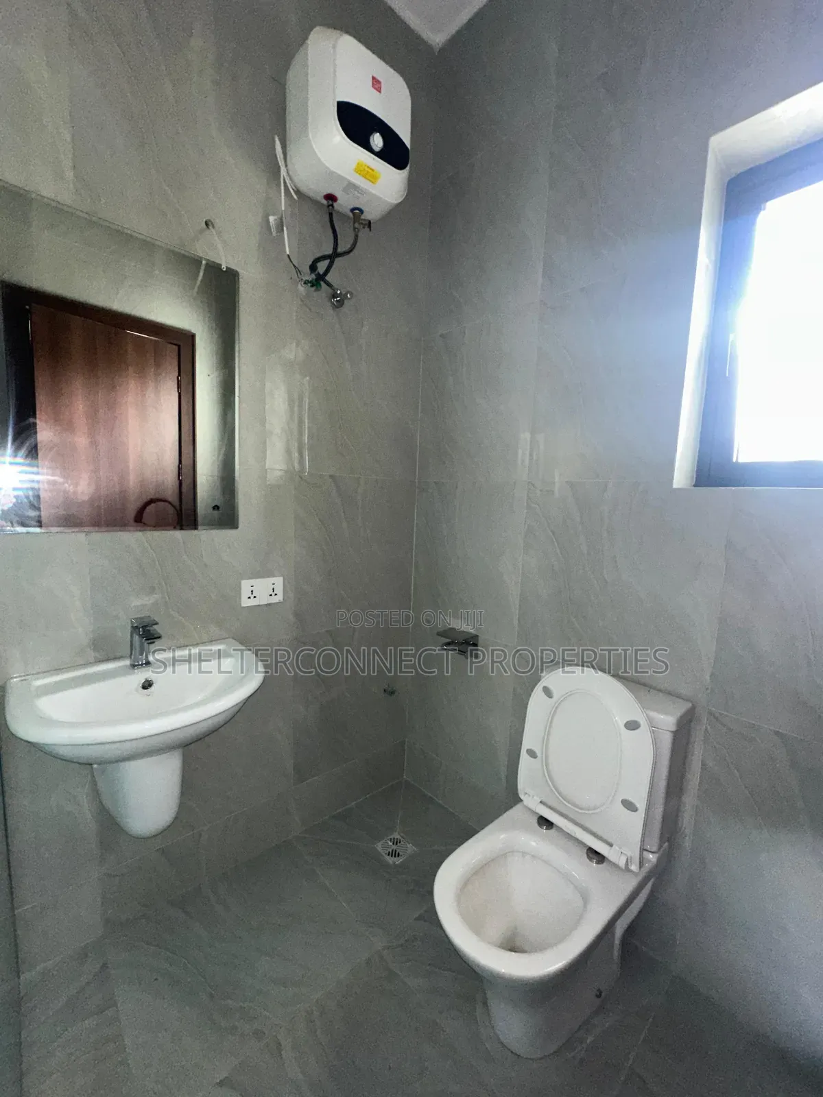 4bdrm Duplex in Lekki Phase 1 for sale