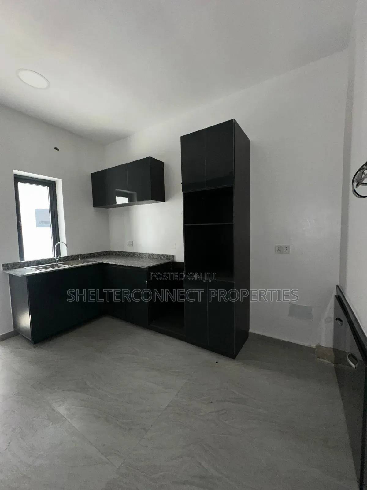 4bdrm Duplex in Lekki Phase 1 for sale