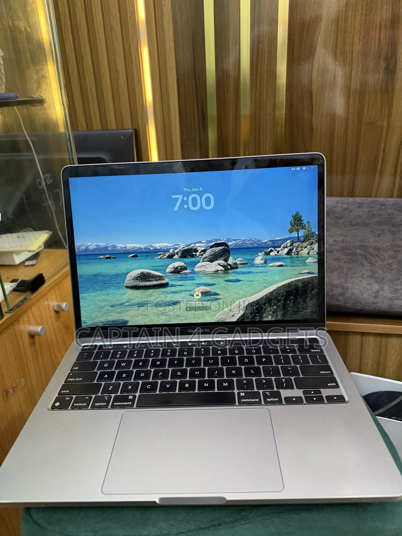Laptop Apple MacBook Pro 2020 M1 8GB Apple M1 Pro SSD 512GB
