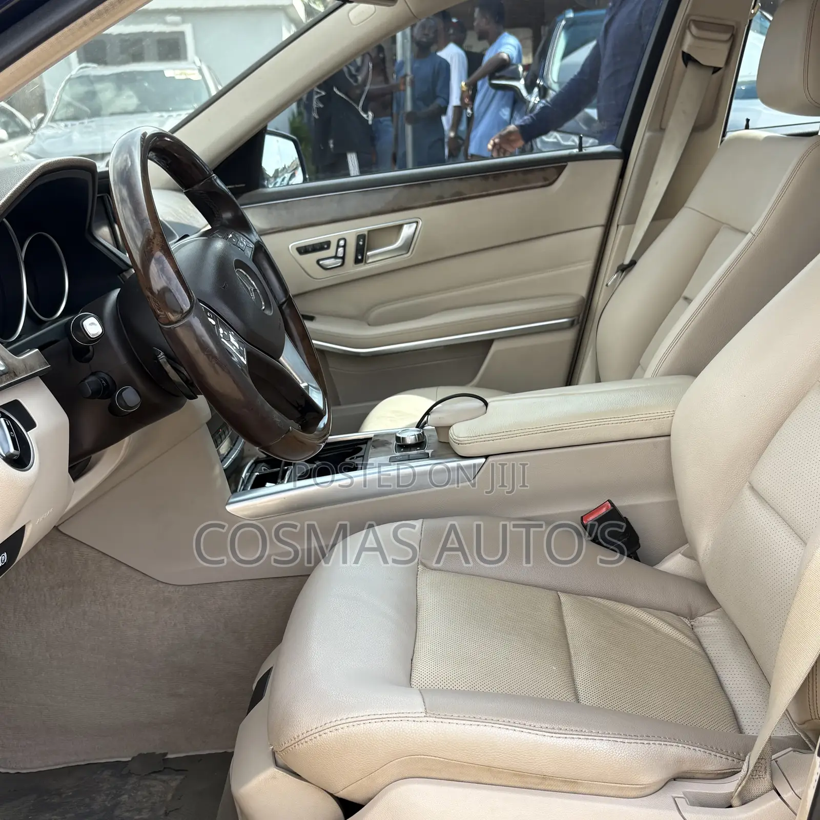 Mercedes-Benz E350 2014 Blue