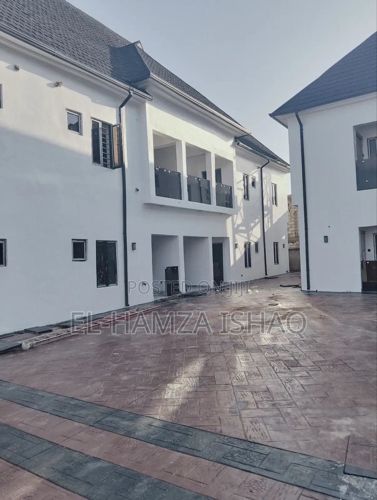 2bdrm Block of Flats in Nice City, Lugbe District for rent