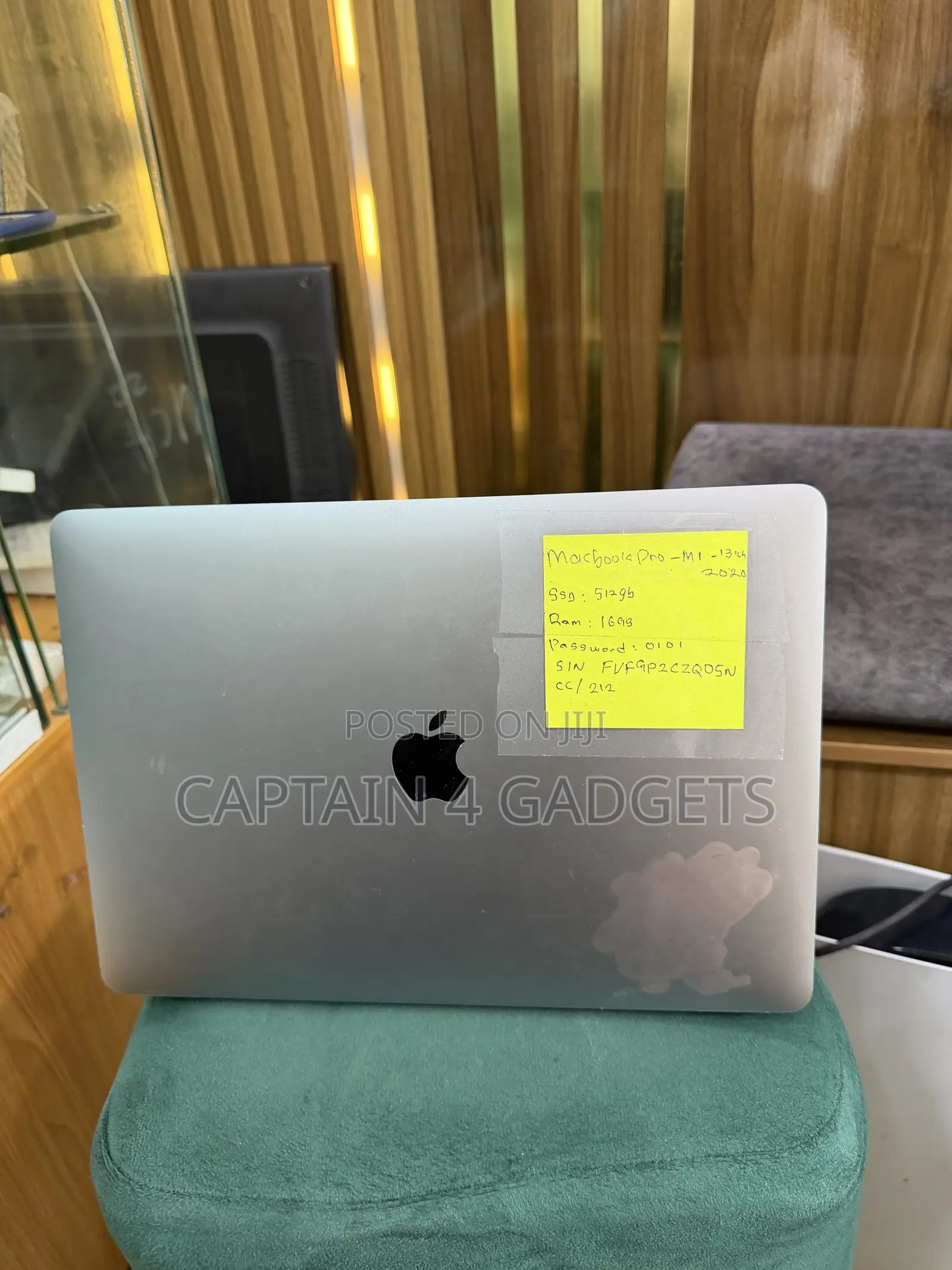Laptop Apple MacBook Pro 2020 M1 16GB Apple M1 Pro SSD 512GB