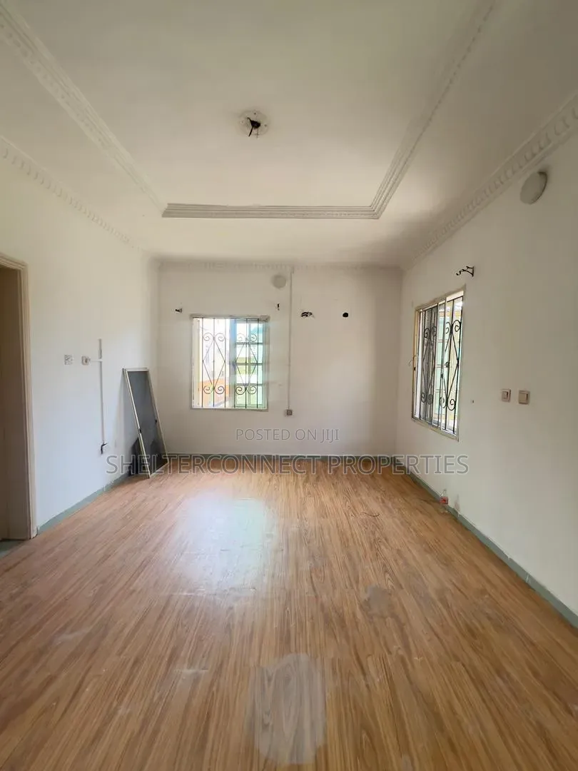5bdrm Duplex in Lekki Phase 1 for rent