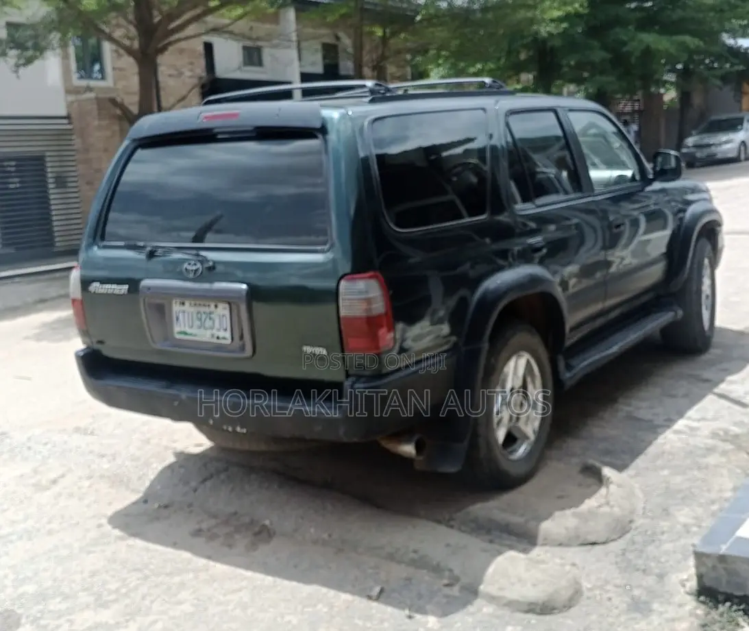 Toyota 4-Runner 2002 Black