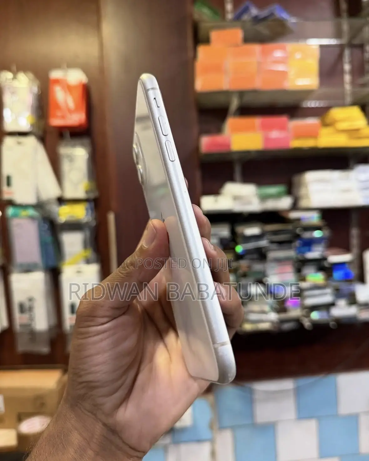 Apple iPhone 11 64 GB Silver