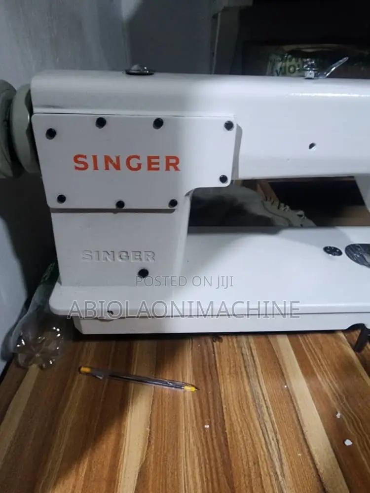 Singer Industrial Straight Sewing Machine With Servo Motor