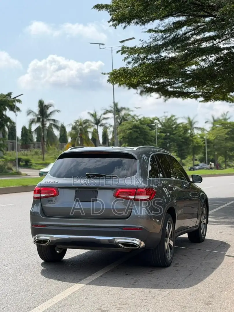 Mercedes-Benz GLC-Class 2016 Silver