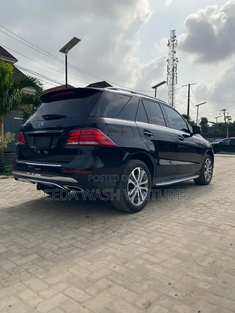 Mercedes-Benz GLE-Class 2016 Black